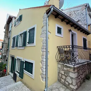 Appartamento Yellow House, Rovigno